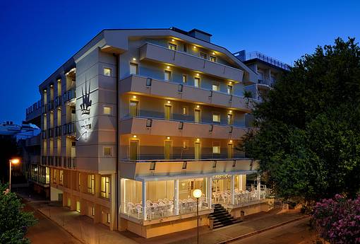 Familiäre Strandauszeit im 3*-Hotel Principe Familiäre Strandauszeit im 3*-Hotel Principe